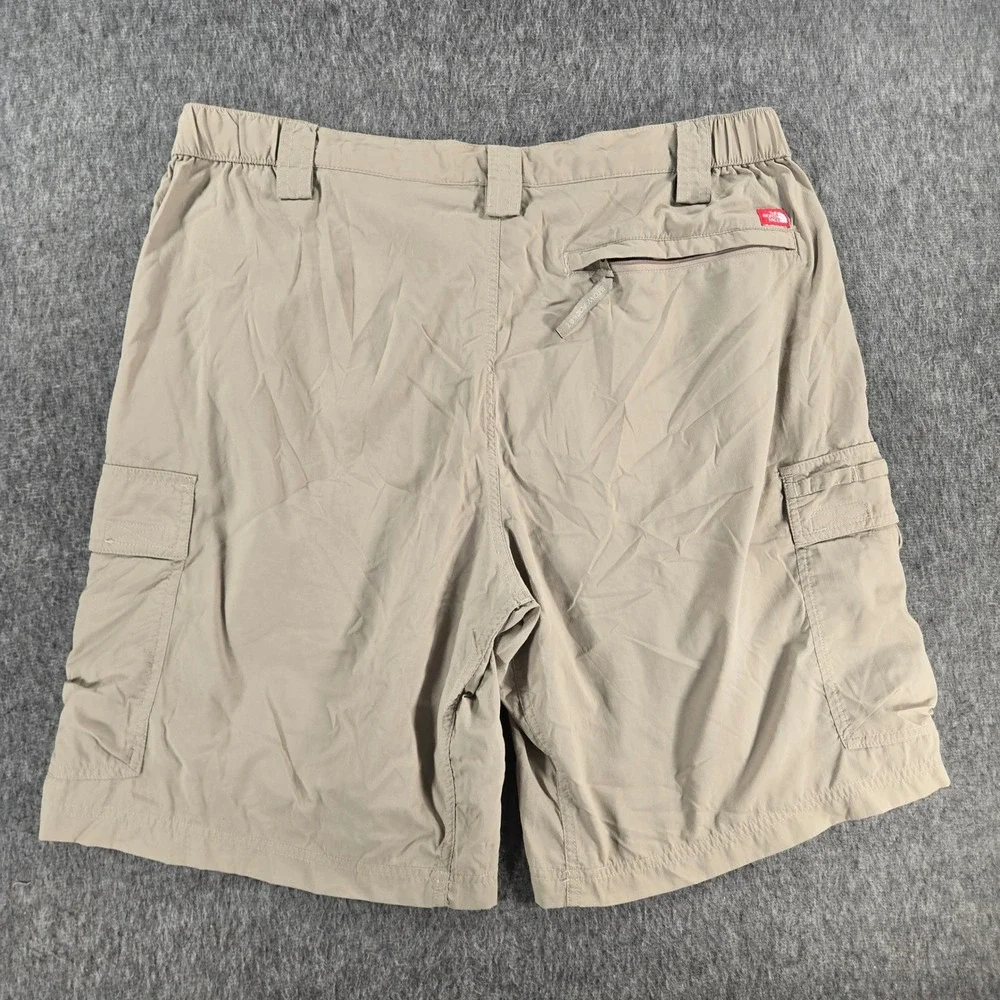 The North Face Shorts Mens XL Khaki Nylon Cargo Hiking Outdoor 2008 Ripstop